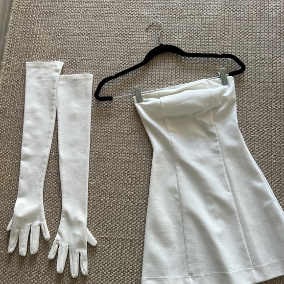 miscreants cupid dress with bow gloves - Picture 3 of 7